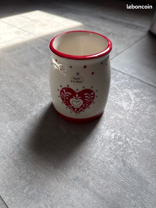 Pot à couvert (image 1)