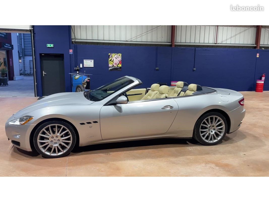 MASERATI GRANCABRIO 4.7i V8 - 440 - BVA CABRIOLET - Garantie 12 mois (image 5)