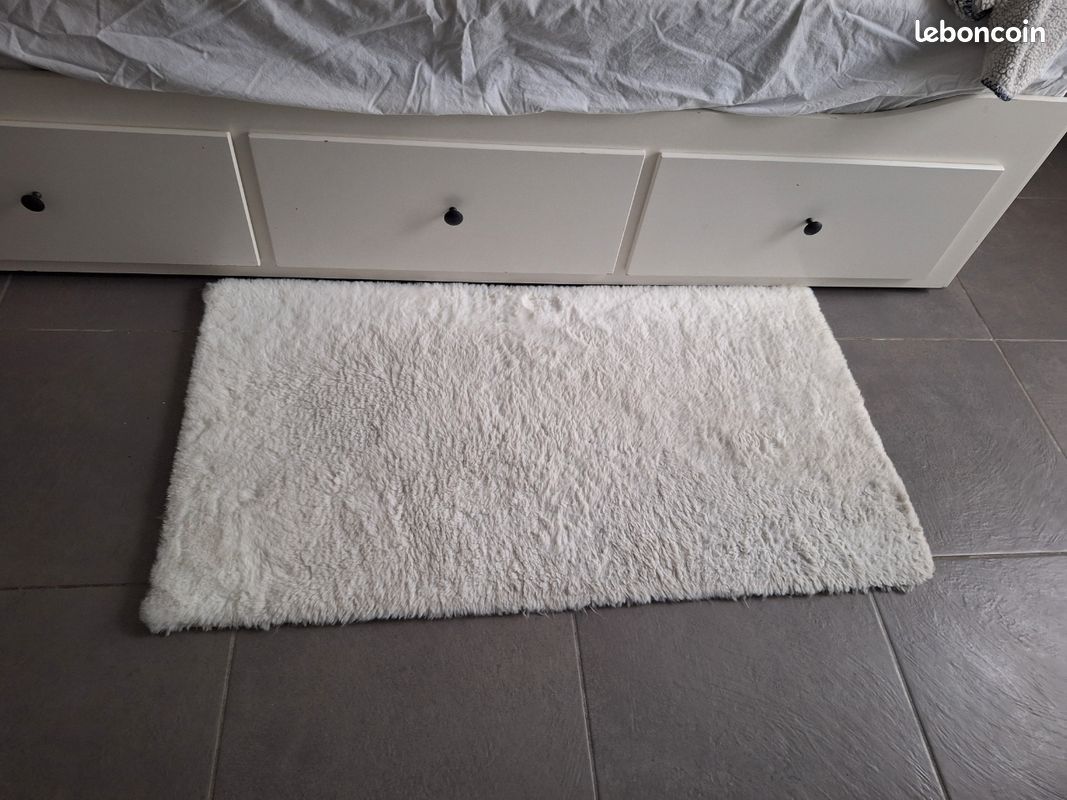 Tapis blanc 65x115 cm doux (image 1)