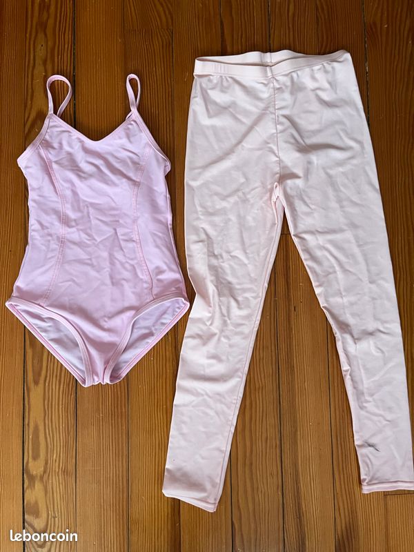 Tenue de danse 6 8 ou 10 ans (image 1)