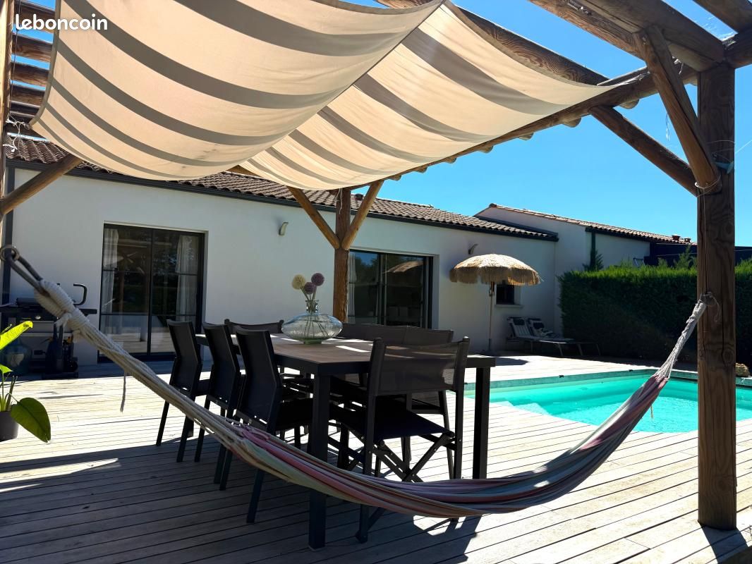 Maison 4 pièces 92 m² · à Thénac · 92 m² · 296 800 €