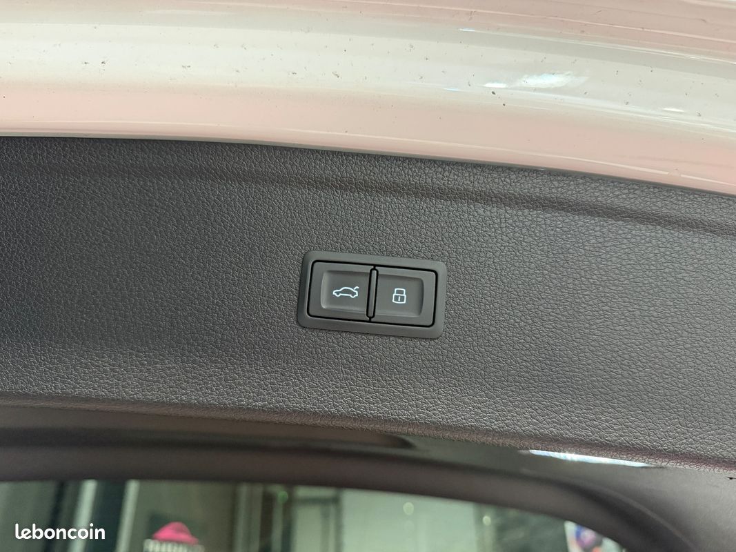 AUDI Q5 Q5 2.0 TDI 163 CV S tronic 7 Quattro Design + CAMÉRA + ATTELAGE + CLIM AUTO + KEYLESS + HAYON ÉLEC (image 28)