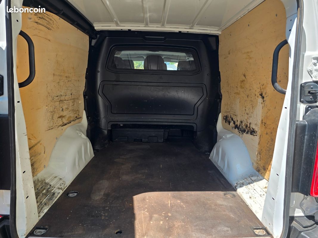 Citroën jumpy 6 places cabine aprofondie (image 6)