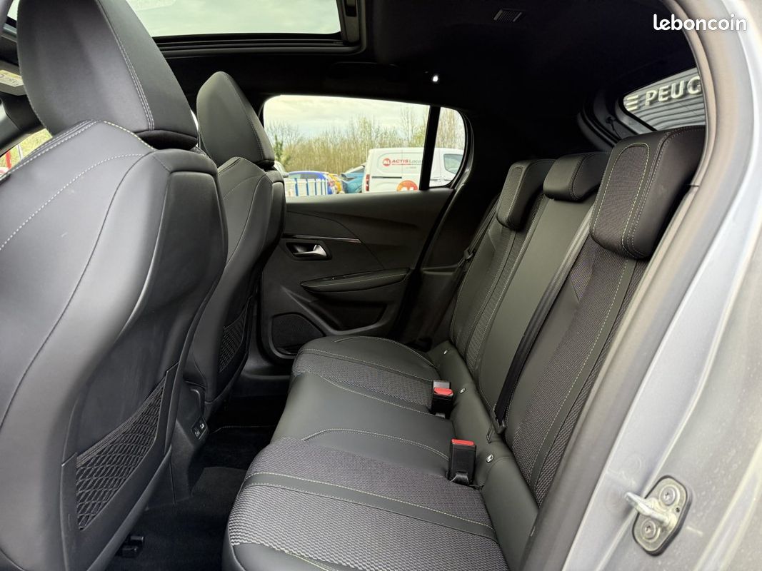 Peugeot 208 (2) Hybrid 110 e-DCS6 GT (image 20)