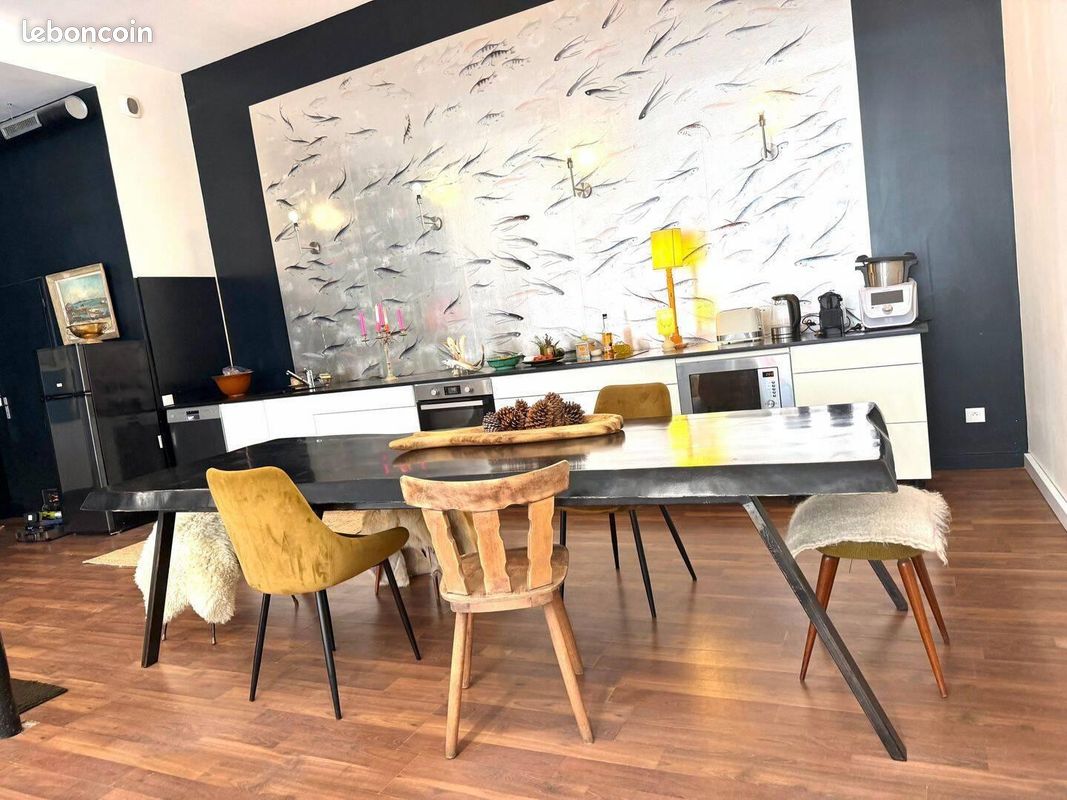 Appartement 5 pièces 170 m² · à Bordeaux · 170 m² · 2 050 €/mois