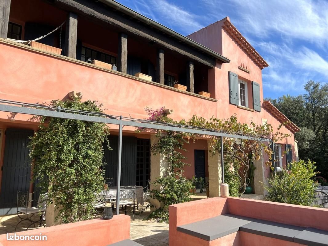 Villa 9 pièces 285 m² (image 4)