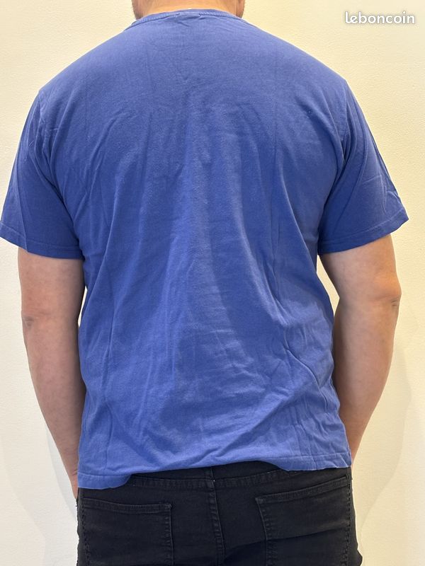 T‑shirt Captain America “Bouclier” bleu/navy taille L – bon état (image 3)