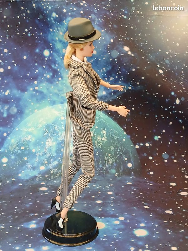 BARBIE - FRANK SINATRA Réf. T7908 - 40 EUROS (image 4)