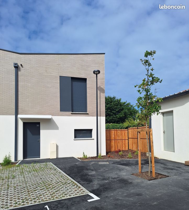Maison 3 pièces 74 m² · à Villenave-d'Ornon · 74 m² · 360 000 €