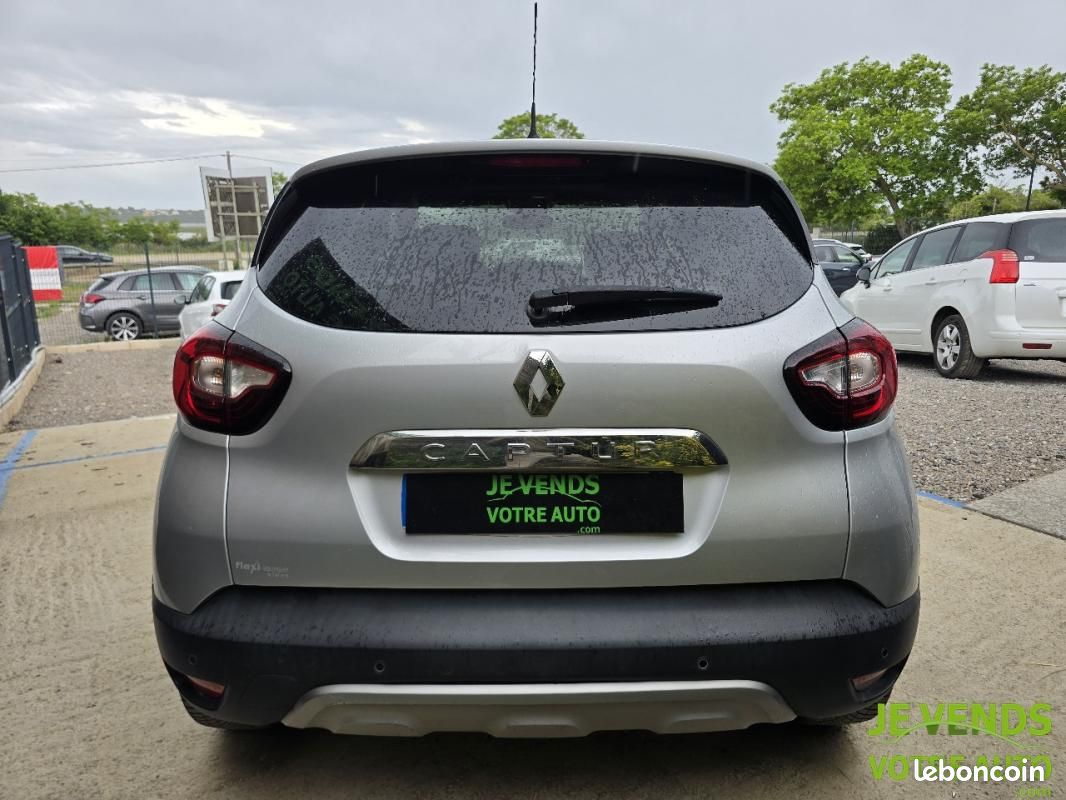 Renault Captur 1.5 dCi 90ch energy Intens EDC (image 13)