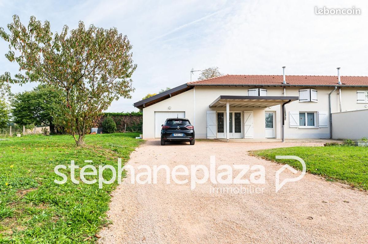 Maison 4 pièces 110 m² · à Chaveyriat · 110 m² · 780 €/mois