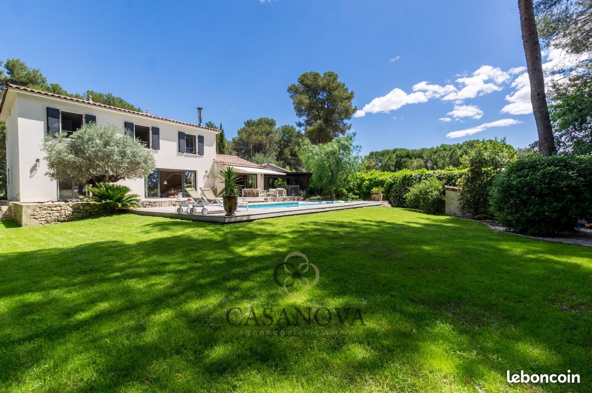 Maison 6 pièces 229 m² · à Castelnau-le-lez · 229 m² · 1 600 000 €