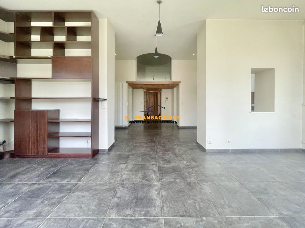 Appartement 4 pièces 89 m² · à Saint-Étienne · 89 m² · 120 000 €