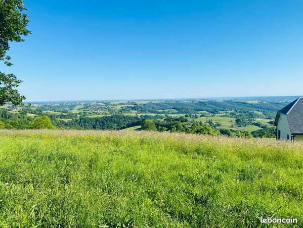 Terrain 2 000 m² Esconnets