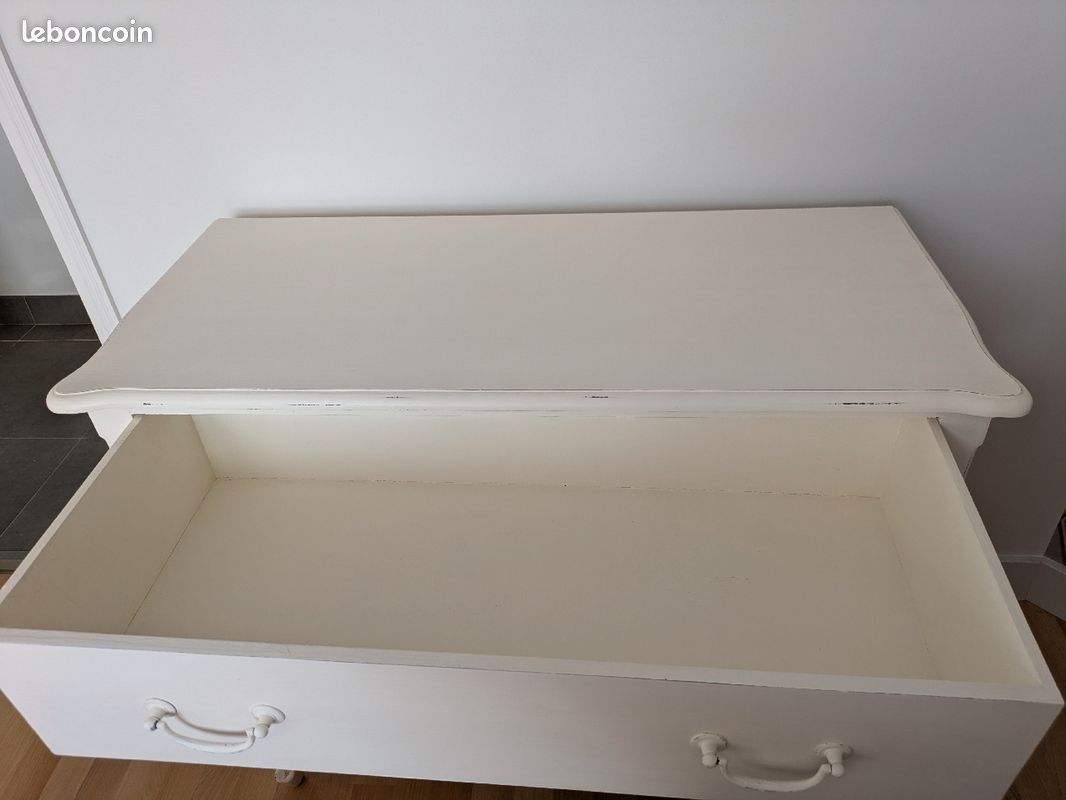 Commode ancienne bois massif blanche (image 3)