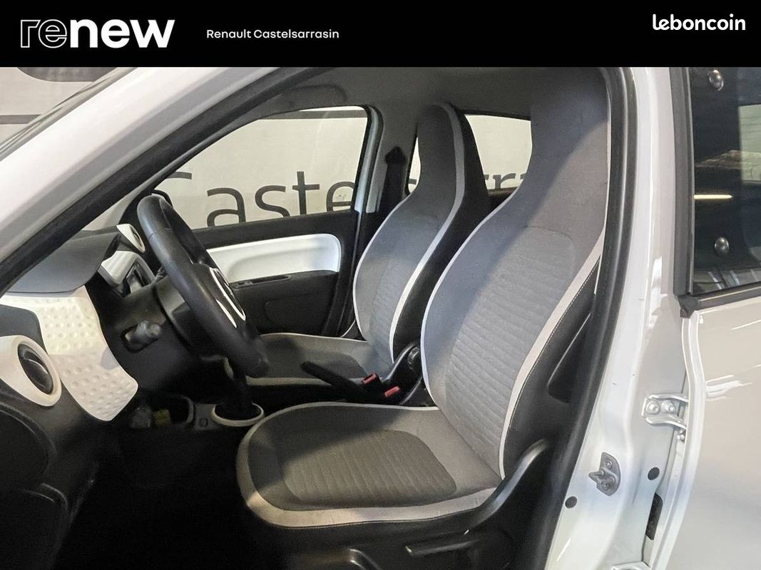 RENAULT Twingo III SCe 65 Equilibre (image 16)