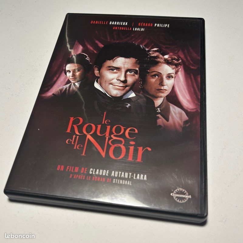 Coffret 2 DVD « Le Rouge et le Noir » (image 1)