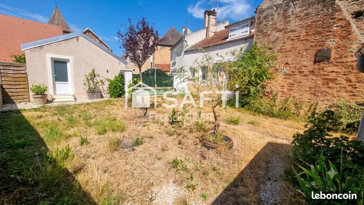 Maison 4 pièces 81 m² · à Guillon-Terre-Plaine · 81 m² · 109 900 €