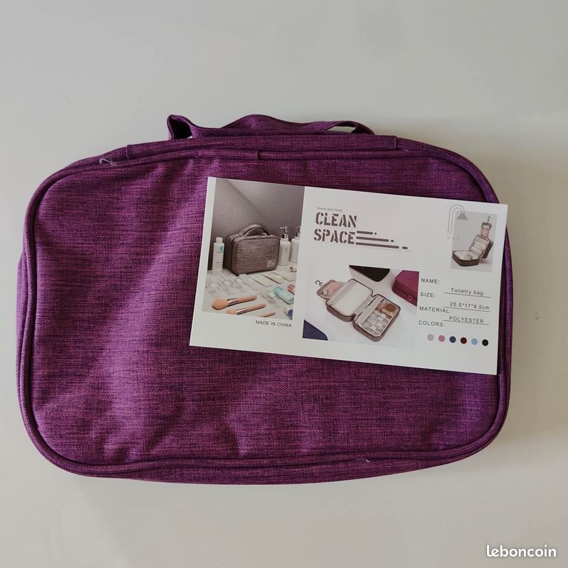 Trousse à Maquillage Femme Voyage,Trousse de Toilette Portable (23 * 14 * 10 cm), 2 Couche Grande Capacité Sac à Cosmétiques avec Brosse Compartiment et Miroir | Votre wishlist sur