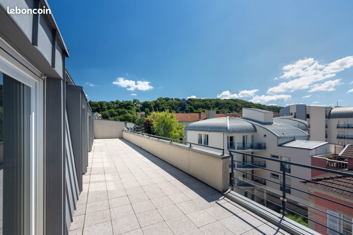 Appartement 7 pièces 184 m² · à Épinal · 184 m² · 1 690 €/mois