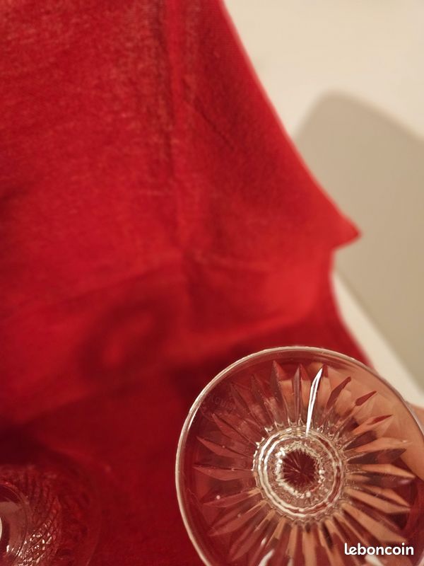 Lot de 4 verres à vin Tommy Saint Louid ébréchés (image 7)