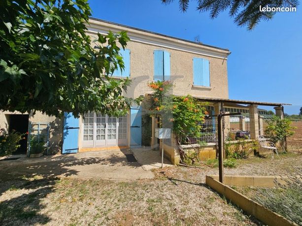 Mas 8 pièces 207 m²