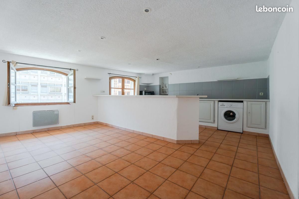 Appartement 2 pièces 37 m² · à Toulon · 37 m² · 95 000 €
