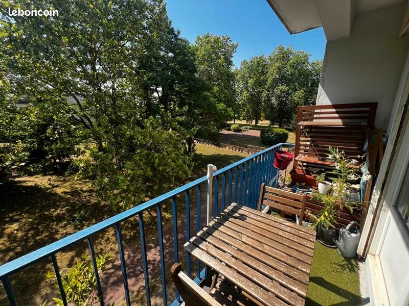 Appartement 4 pièces 74 m² · à Meulan-en-Yvelines · 74 m² · 140 000 €