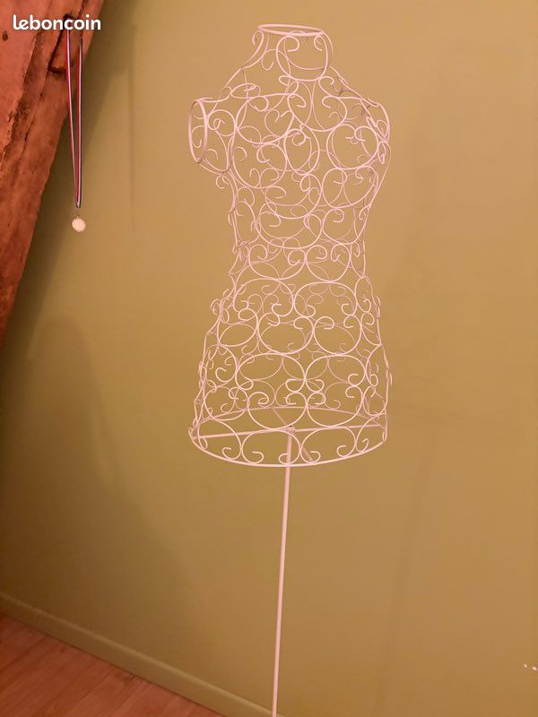 Mannequin (image 2)