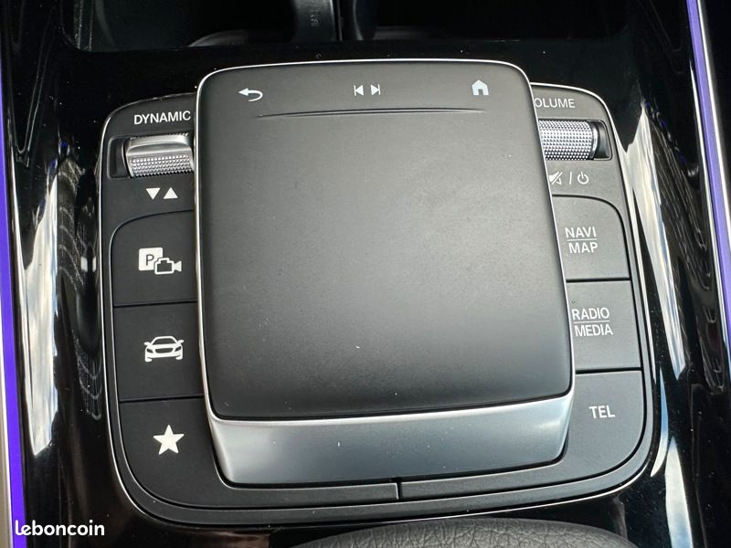 Mercedes Gla 220 d 4MATIC AMG Line (image 21)