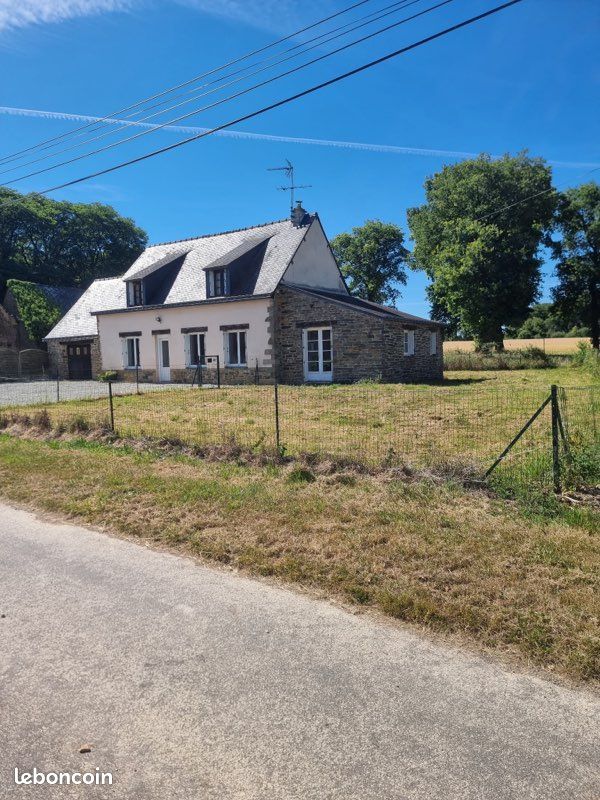 Maison 4 pièces 78 m² · à Loyat · 78 m² · 150 000 €