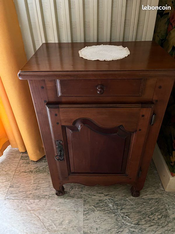 Table chevet,table téléphone (image 1)