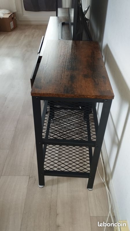 Table d'appoint 3 niveaux neuf (image 2)