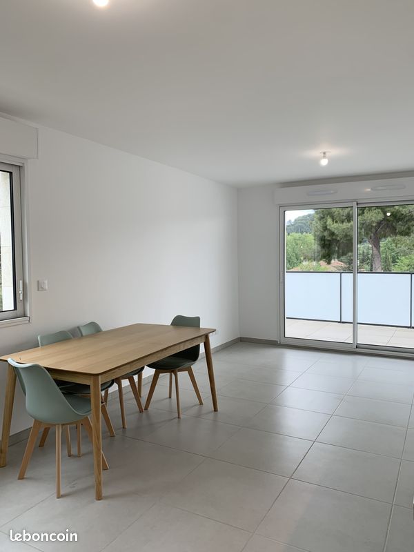 Appartement 2 pièces 50 m² · à Aix-en-Provence · 50 m² · 1 325 €