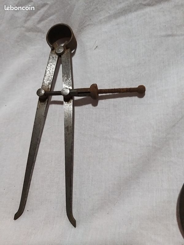 Ensemble d'ancien compas - Collection