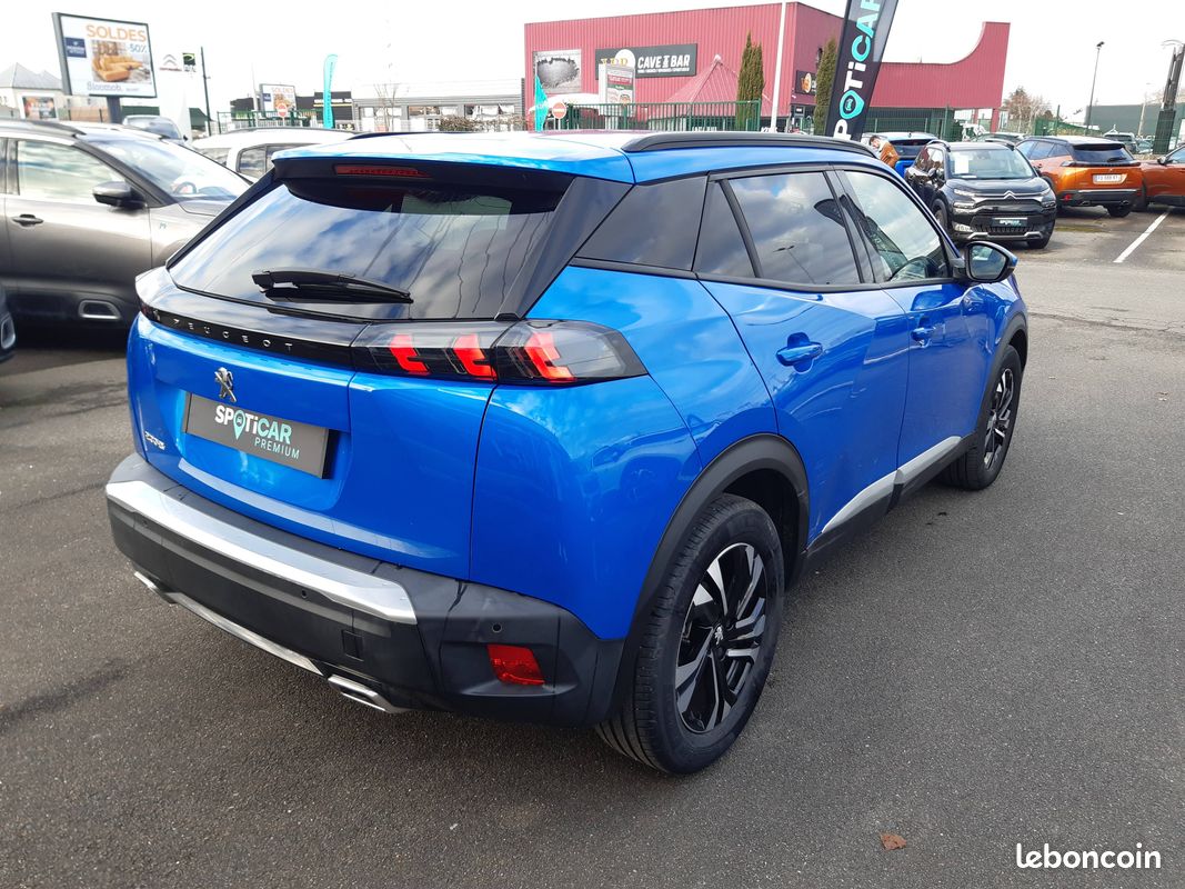 PEUGEOT 2008 PureTech 130 S&S EAT8 Allure (image 5)