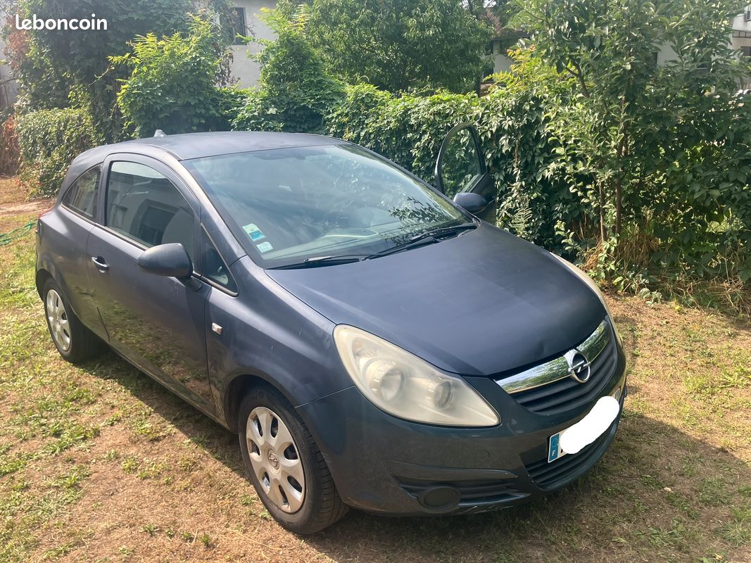 Opel Corsa D 1.2 Twinport 80ch – Essence / Éthanol (E85) – 3 portes (image 3)