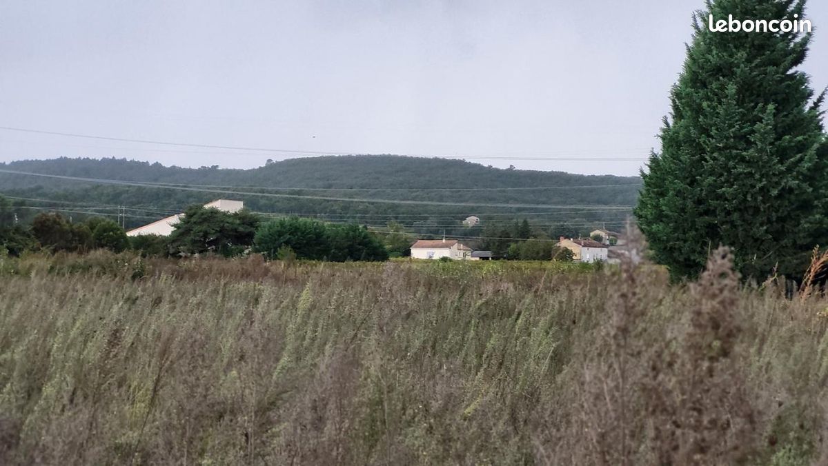 Terrain 600 m² Saint Paulet De Caisson · à Saint-Paulet-de-Caisson · 79 900 €