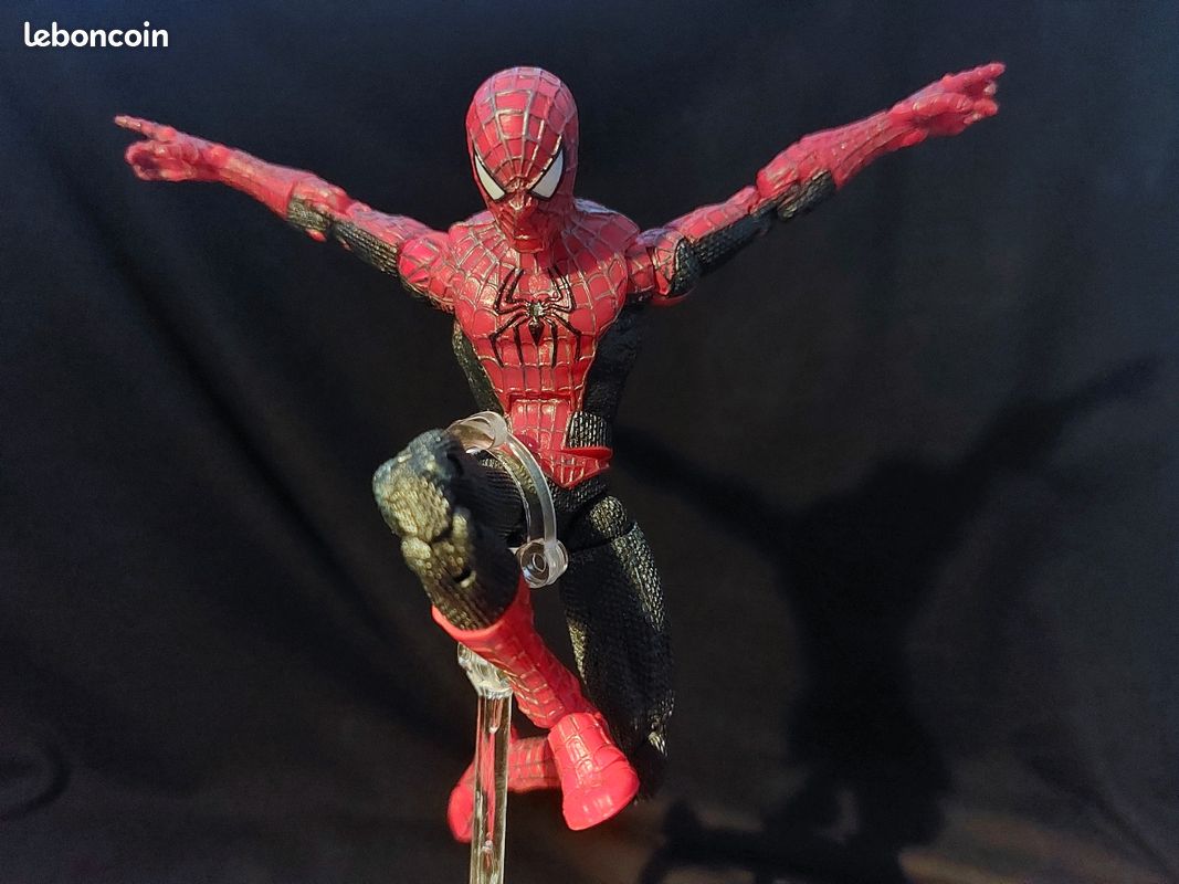 Spiderman toy biz figurine super poseable articulée marvel