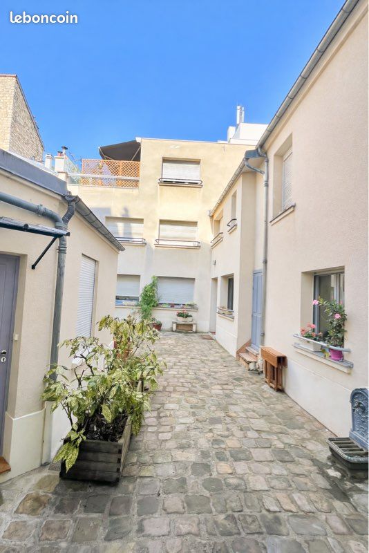 Appartement 2 pièces 42 m² · à Paris · 42 m² · 1 550 €