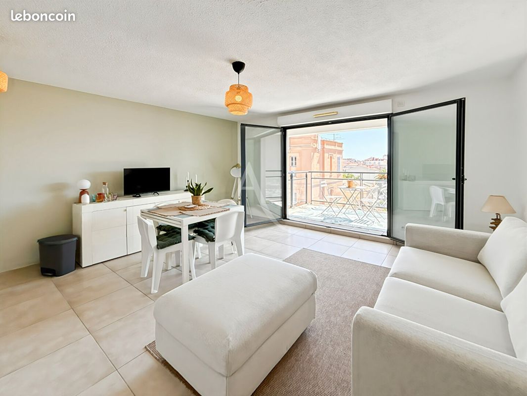 Appartement 1 pièce 34 m² · à Cannes · 34 m² · 890 €/mois