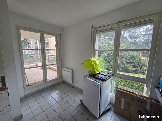 2 Pièces + Terrasse avec triple garage et cave dans la résidence du clos Monteverdi à Lyon 5e — 4