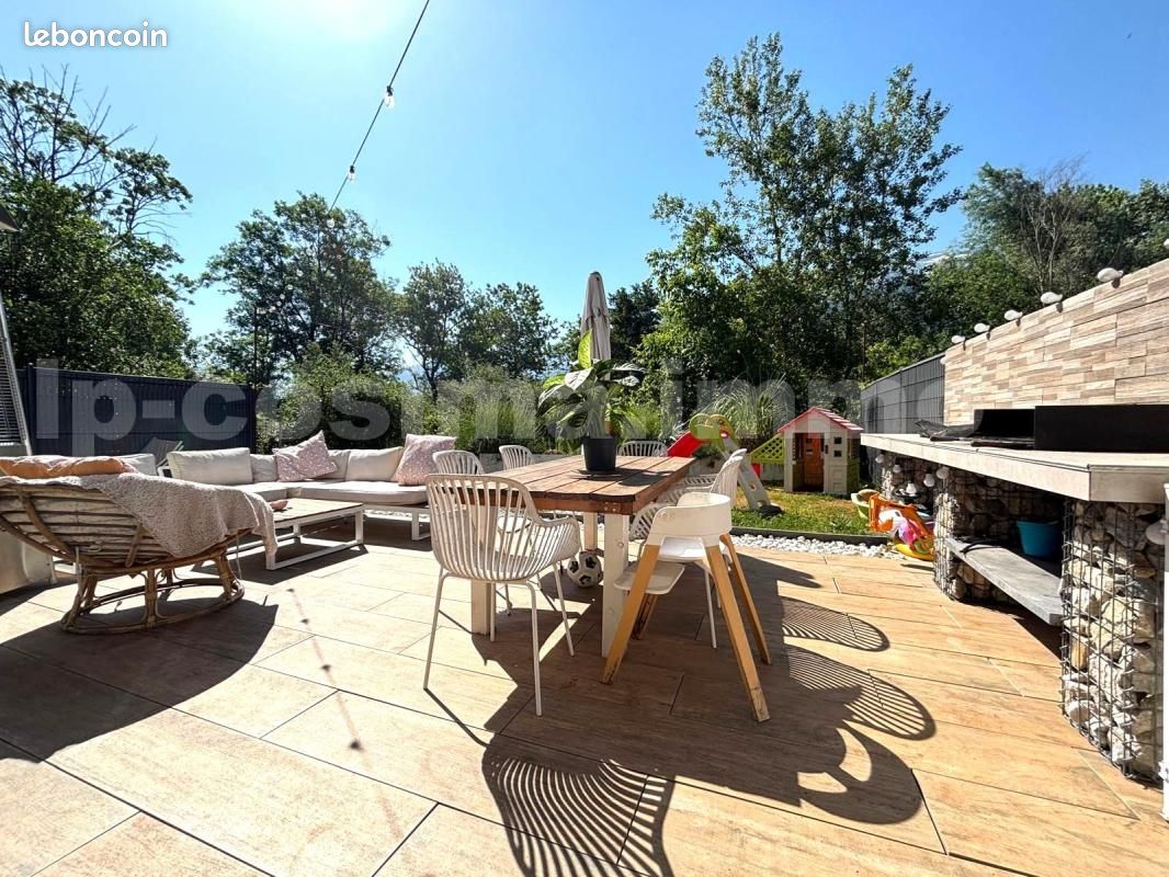 Maison 4 pièces 89 m² · à Marignier · 89 m² · 390 000 €
