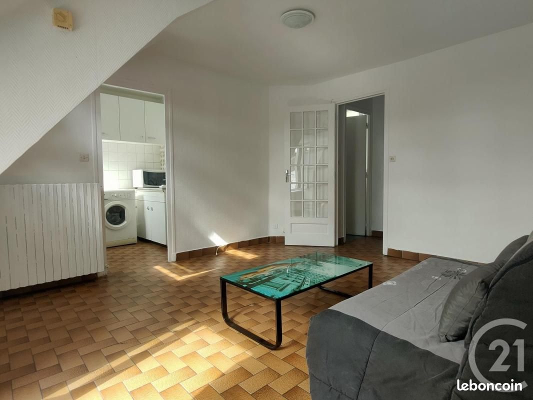 Appartement 1 pièce 44 m² · à Nevers · 44 m² · 380 €