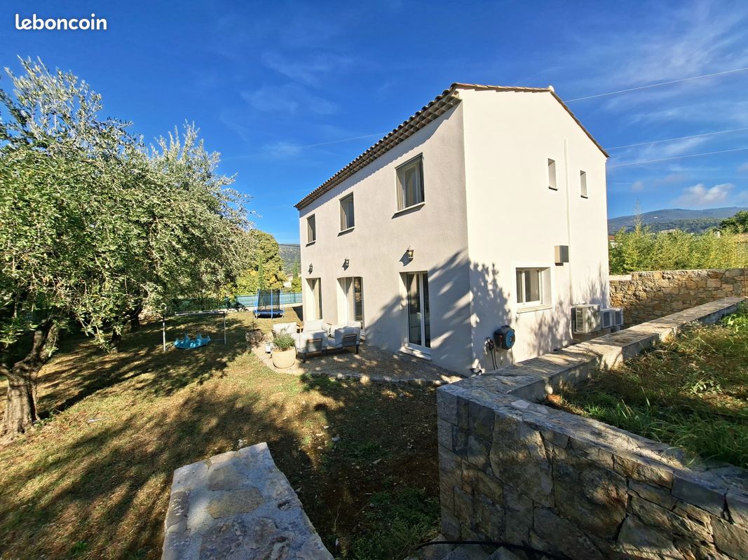 Maison 5 pièces 116 m² · à Grasse · 116 m² · 698 000 €