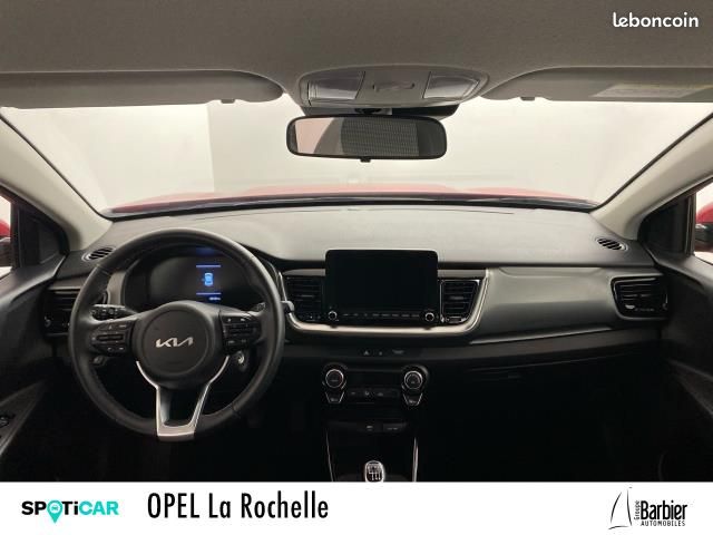 Kia Stonic 1.0 T-GDi 100 ch BVM6 Active 5P (image 8)