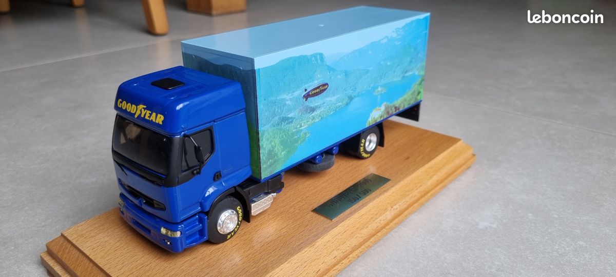 Eligor 1/43 Renault R385 Semi Tautliner – Camion TPS Bouquerod – Réf 110054