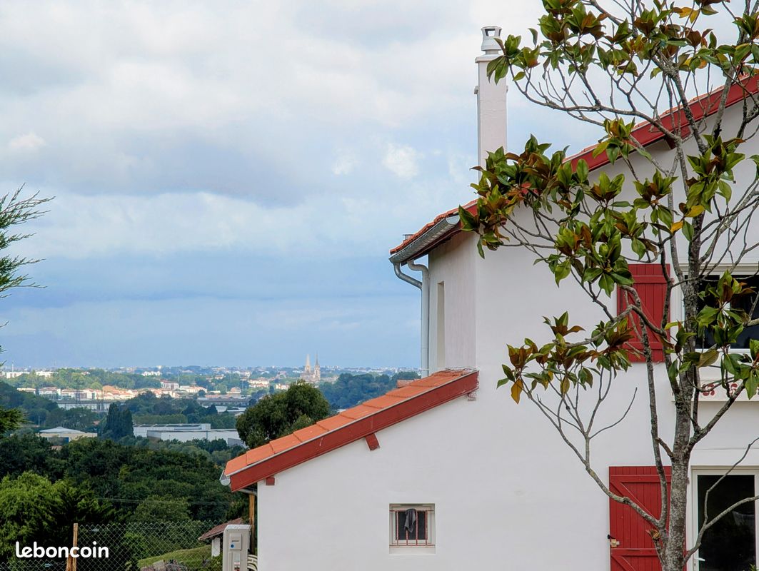 Maison 3 pièces 65 m² · à Lahonce · 65 m² · 295 000 €