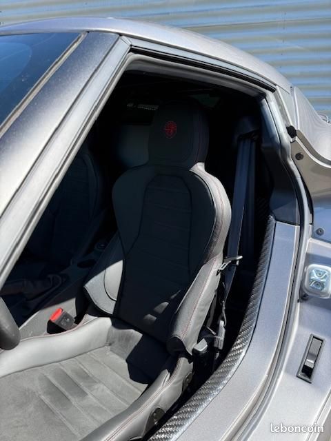 Alfa Romeo 4C 1.75 TBI 240CV STANDARD EDITION (image 9)