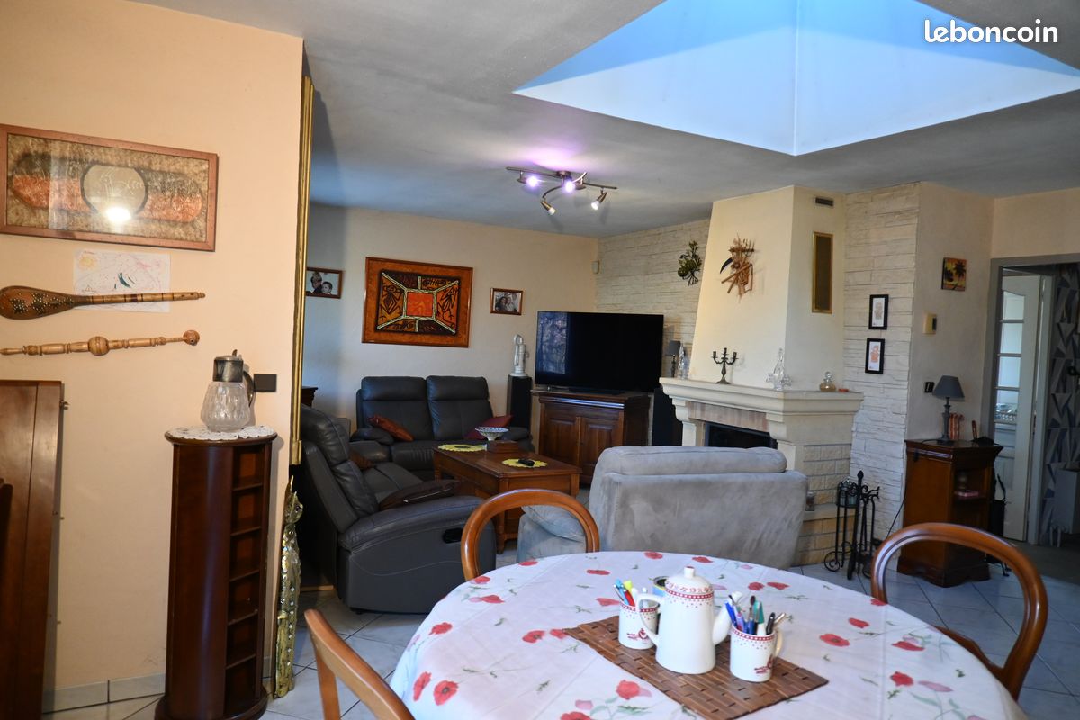 Maison 5 pièces 97 m² · à Bondoufle · 97 m² · 299 000 €